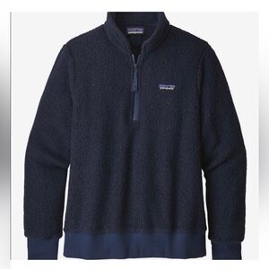 NWT Patagonia Women's Woolyester Fleece Pullover. Navy Blue size Medium